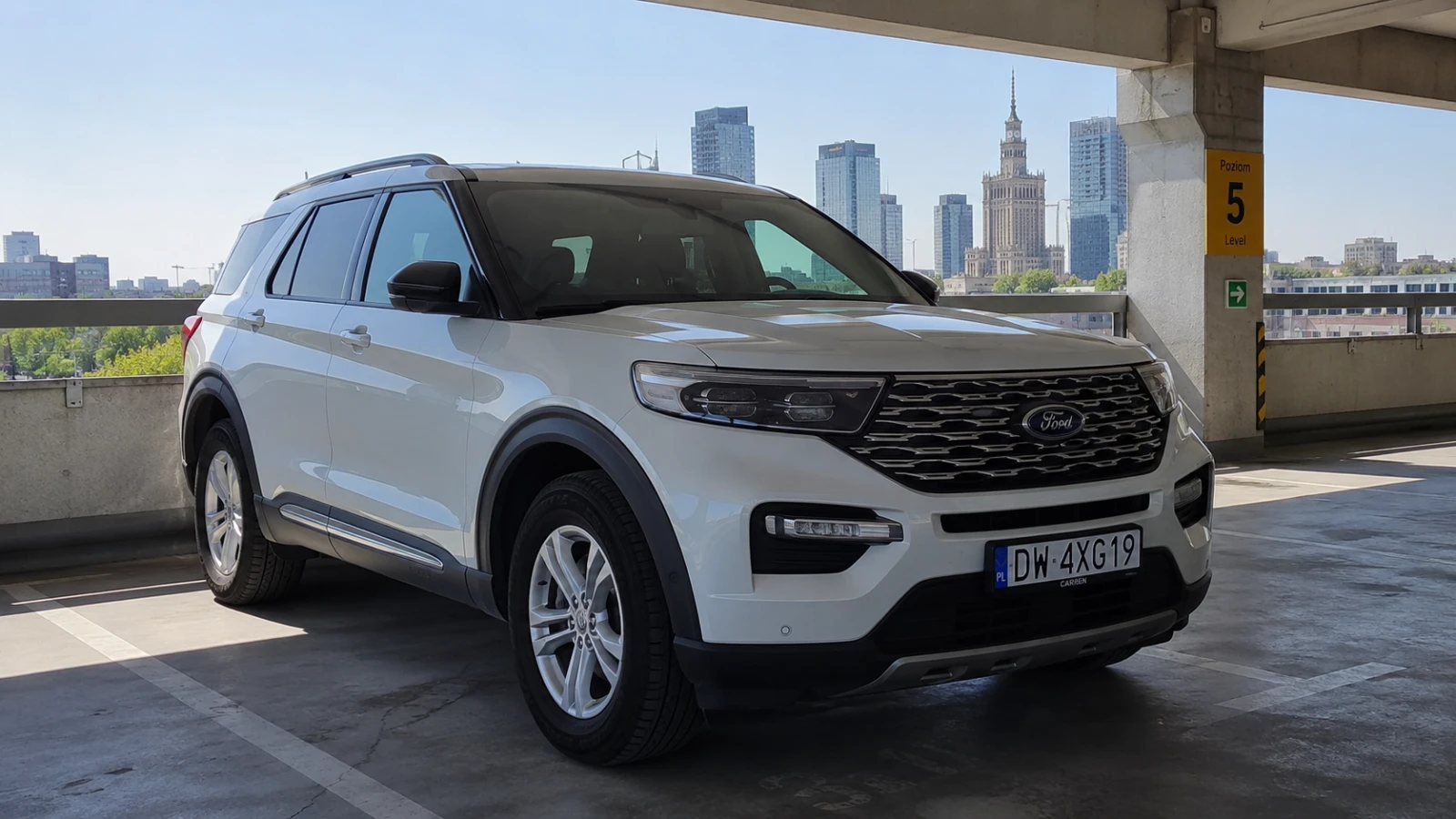 Ford Explorer SUV rental for families visiting Warsaw and surrounding areas